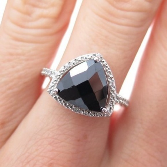 925 Sterling Silver Vintage Real Hematite & C Z Ring Size 7